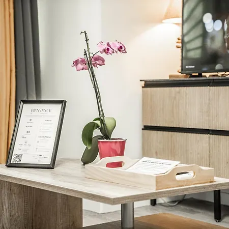 Charming 3 With Parking * Bordeaux