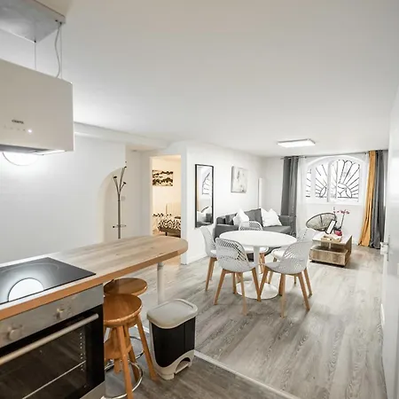 Charming 3 With Parking Daire *